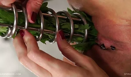 Mya liebt Sandy sex mit reifen weibern - Heiße Lesben