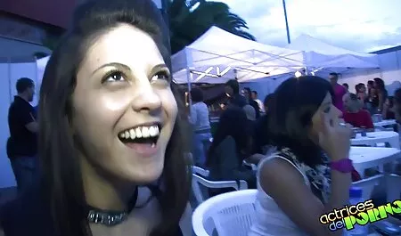 Hotelfenster geile reife hängetitten 87