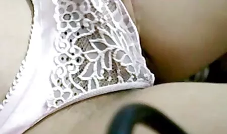 Die freche Rachel Madori wird in den Arsch gespielt und reife rubensweiber gefickt