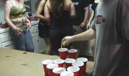 Hornt Schlampen im Gras ficken reife geile frauen gratis