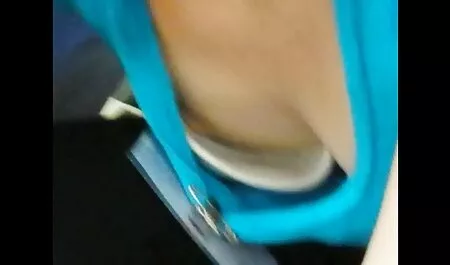 Cristina öffnet ihre gratis porno ü50 Muschi wieder weit