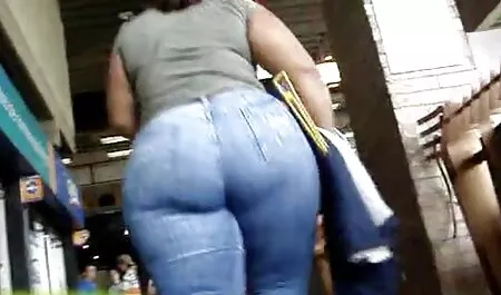 Der deutsche 18-jährige Big Dick reife frauen nacktfotos Boy bekommt seinen ersten Fick von Pornstar