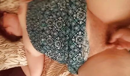 Geile geile hausfrauen über 40 Blondine