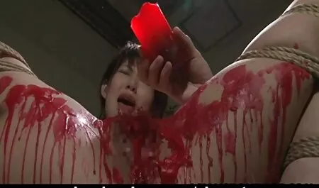 Farah nackte reife mösen Klang und Gadis Desa