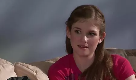 geiles Mädchen reife frau ist geil und Dildo