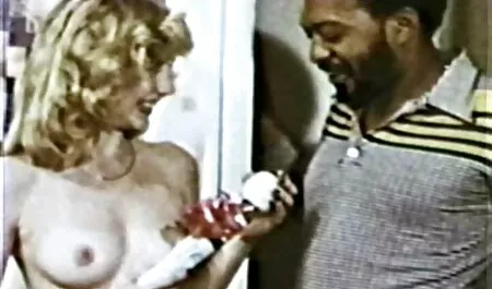 Peter North mit zwei reife weiber gefickt Frauen