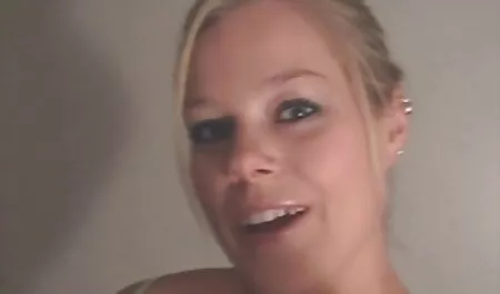 Big Titty Girl heisse reife weiber spritzt