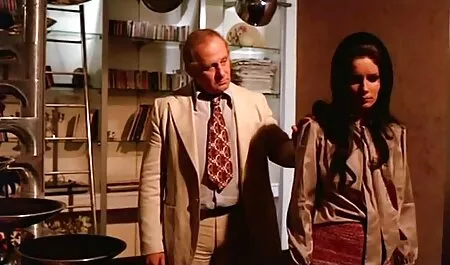 DaneJones Sexy kleine Blondine fickt reife und geile frauen leidenschaftlich