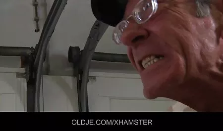 Ultimativer Schwanzlutscher aus reife scharfe weiber Ebenholz