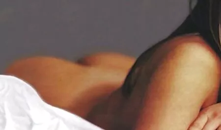 Schlampe wird geschlagen, nachdem die Augen die Augen verbunden haben reife frauen nacktfotos