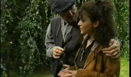 Gute Muschi spielen geile reife brüste Teil 2