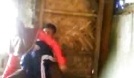 Hausgemachte Hardcore-Action mit heißer Brünette reife mutti fickt