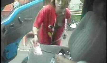 2 Heiße nacktfotos von reifen frauen deutsche Straßenhure werden draußen für Geld gefickt