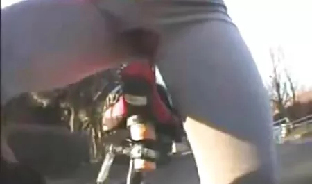 Tabu Milf Stiefmutter Verführt Stiefsohn, um ihren Arsch zu ficken reife und geil