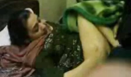 3 Lesben reife weib fisten