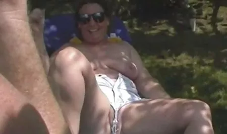 Hot Chick wird gratis oldiepornos auf Stuhl zottelig