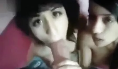 Blondes Luder geilereife hat ihr Spundloch gefickt