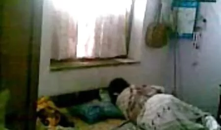 Ava Devine und Natasha Starr zu deutsche geile reife dritt im Büro